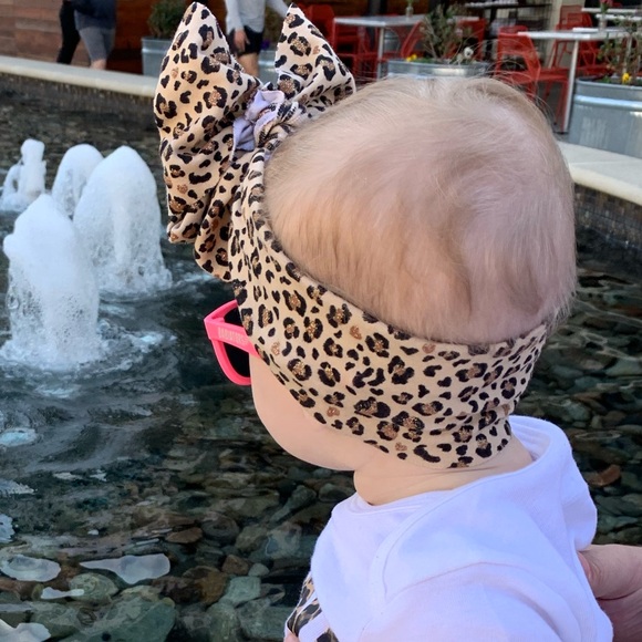 Animal Print Headband Bow - Picture 2 of 3